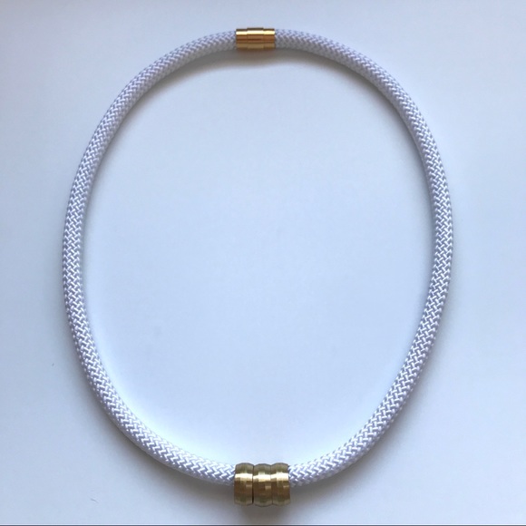 White rope necklace - Multiple ways to wear - Picture 11 of 15